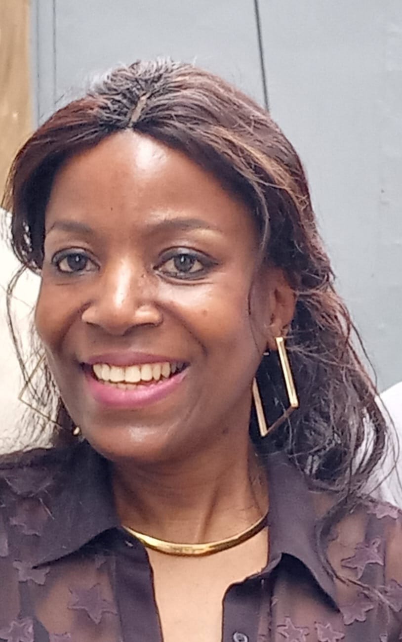 Édition spéciale Mars 2024: Stéphanie Boale Manfroy, une femme passionnée de la littérature dans l’environnement éducationnel en RDC
